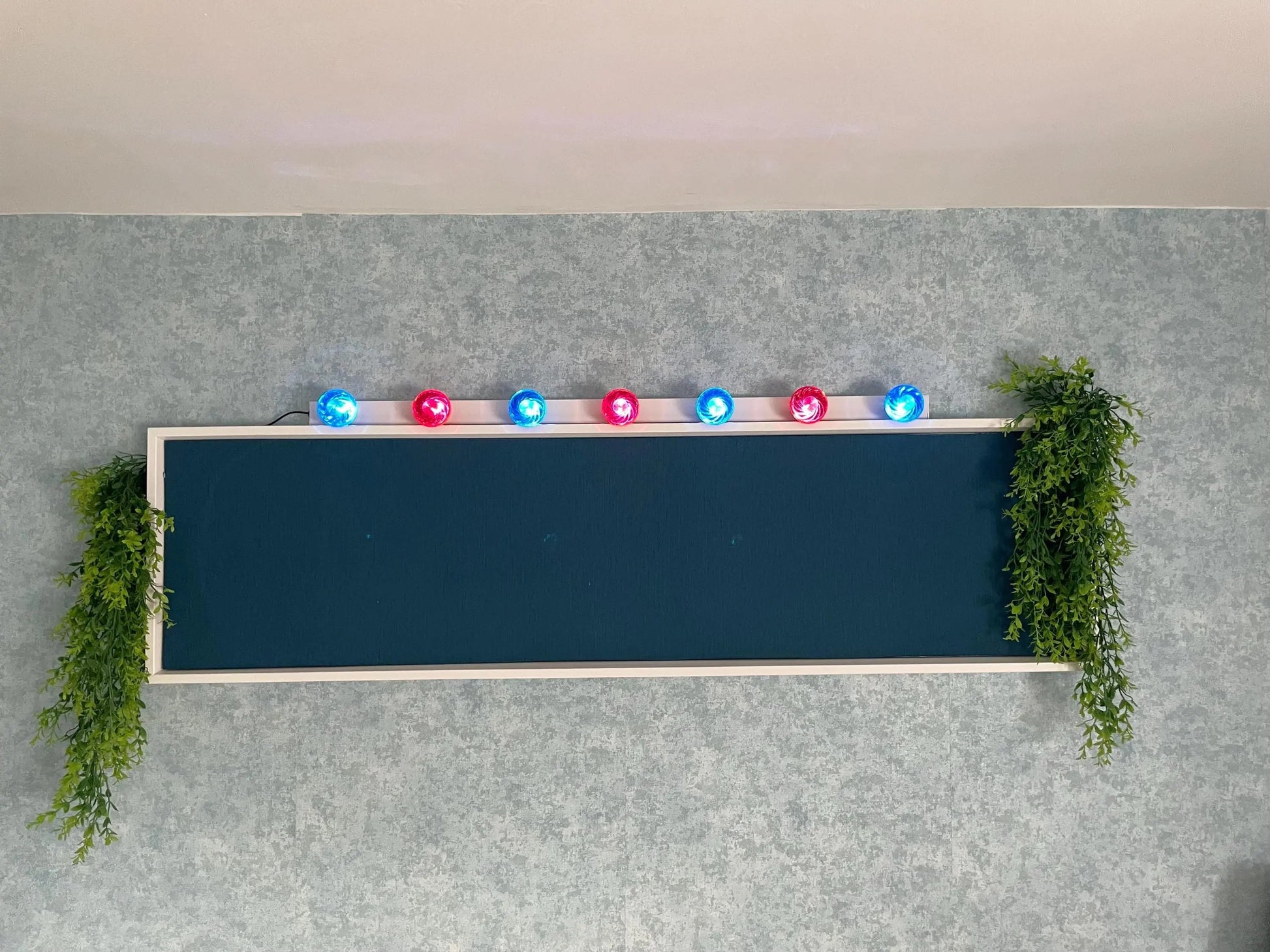 Light Batten Carnival Red and Blue